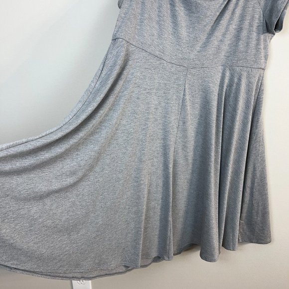 Torrid Skater Dress 1X Gray Off Shoulder Flowy A-Line Jersey Stretch Knit New - Picture 5 of 12